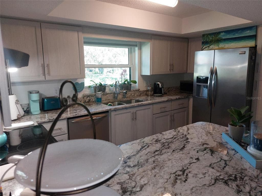9446 TRADEWINDS AVENUE photo 15