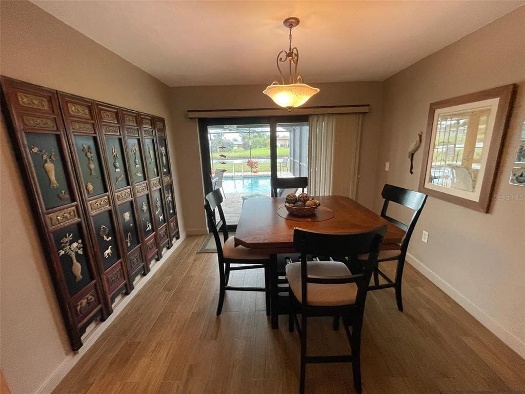 130 ANNAPOLIS LANE photo 19