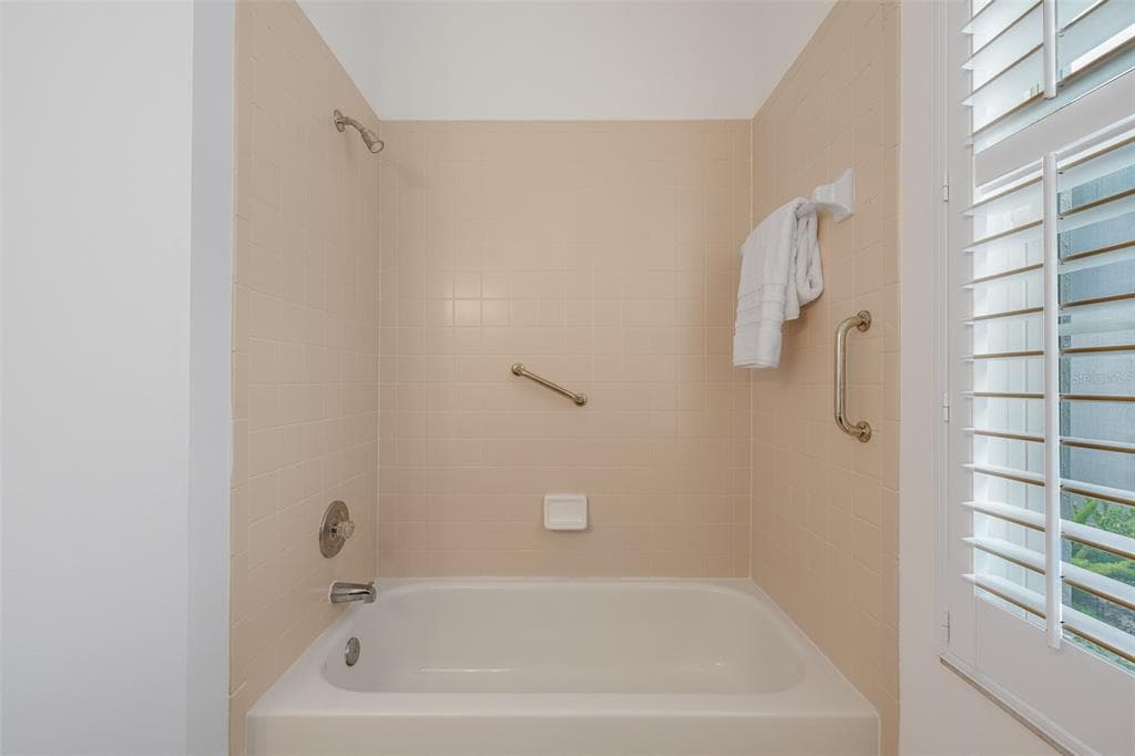 3559 SYLVAN EDGE DRIVE photo 25