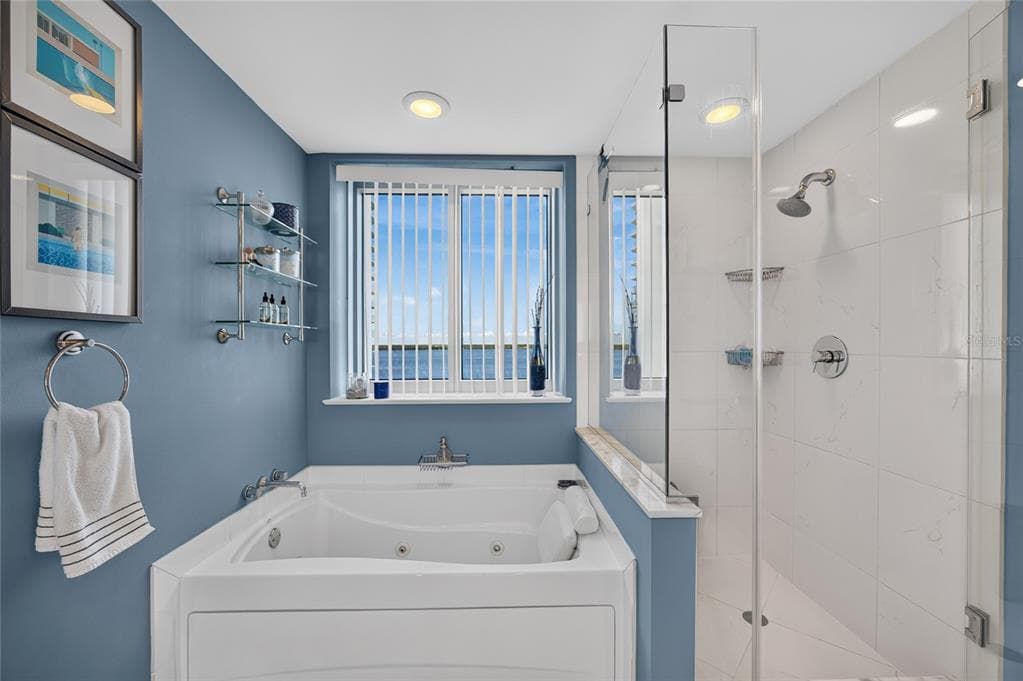 3000 OASIS GRAND BOULEVARD 1007 photo 23