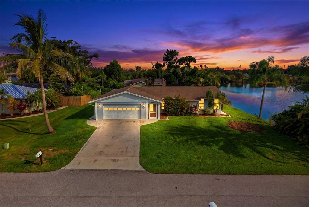 3667 CAROL LANE photo 1