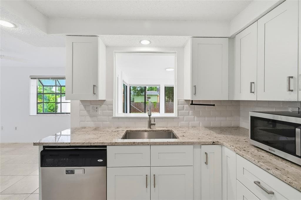 3667 CAROL LANE photo 20