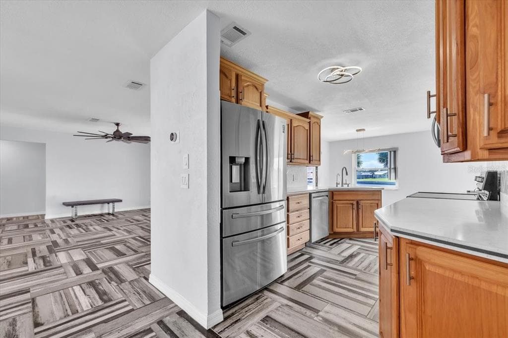 795 S ELLICOTT CIRCLE photo 11