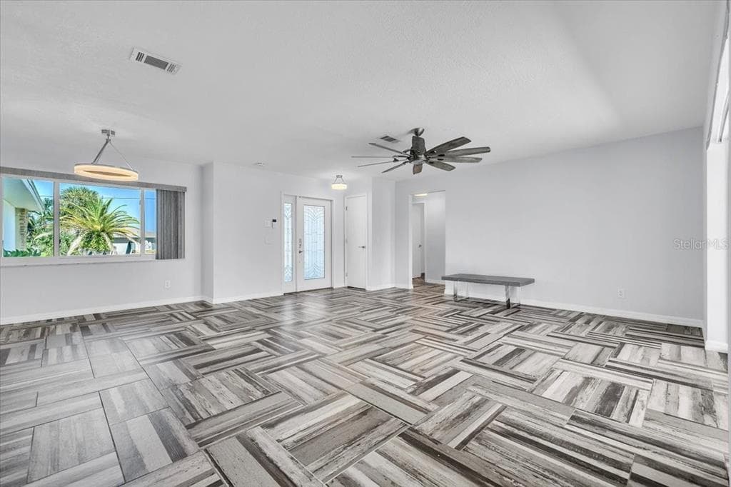795 S ELLICOTT CIRCLE photo 8