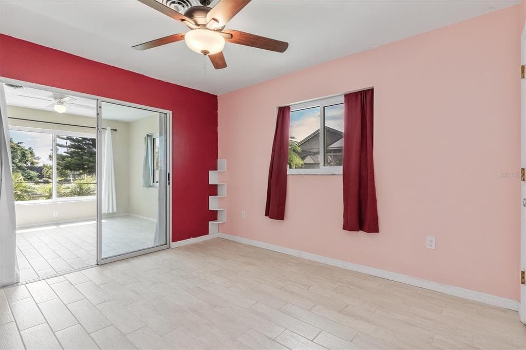 162 ANNAPOLIS LANE photo 24