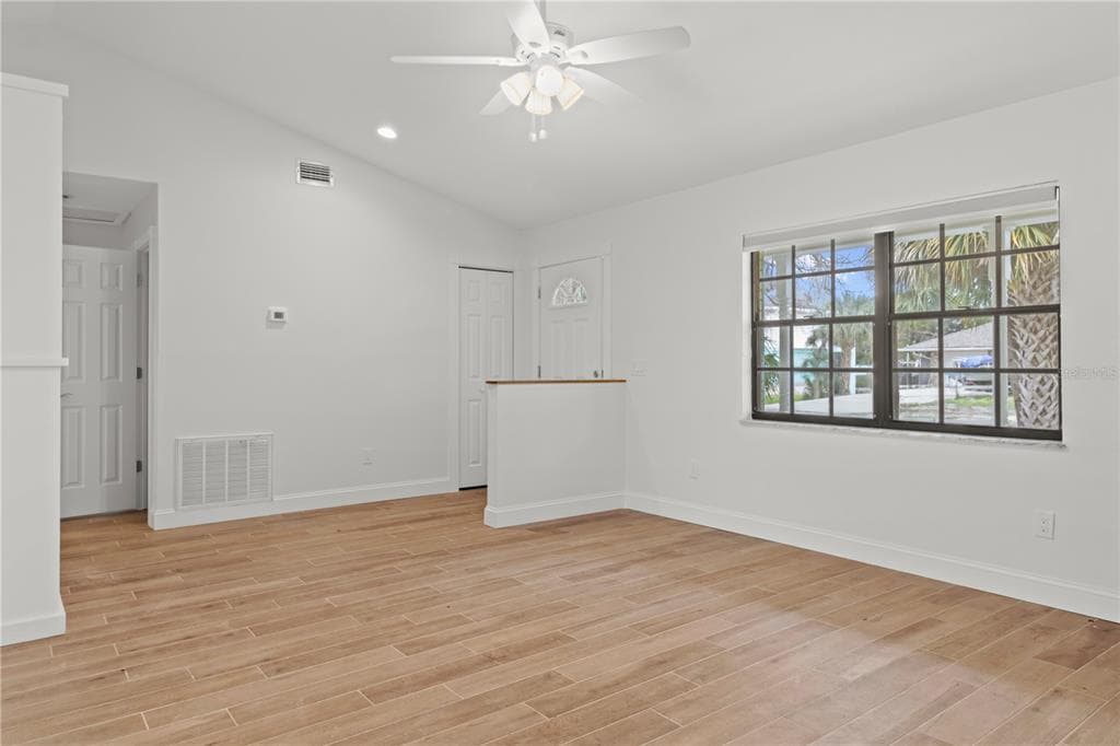 11770 W SUNNYBROOK COURT photo 17