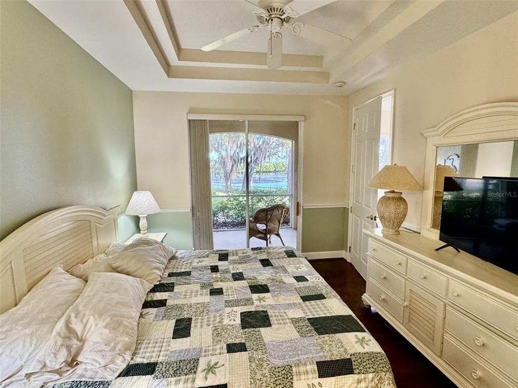 9411 DISCOVERY TERRACE 102B photo 20