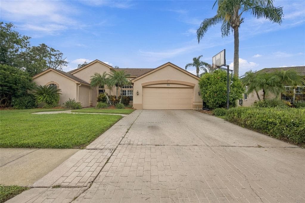 878 CENTERWOOD DRIVE photo 3