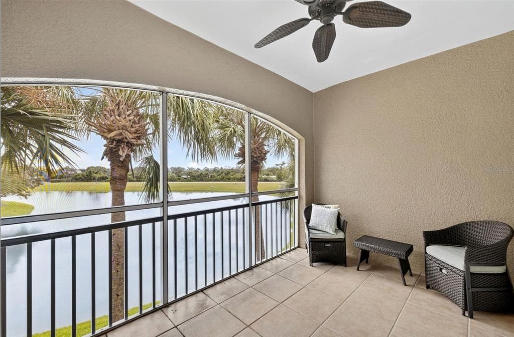 10601 LEMON CREEK LOOP 102 photo 2