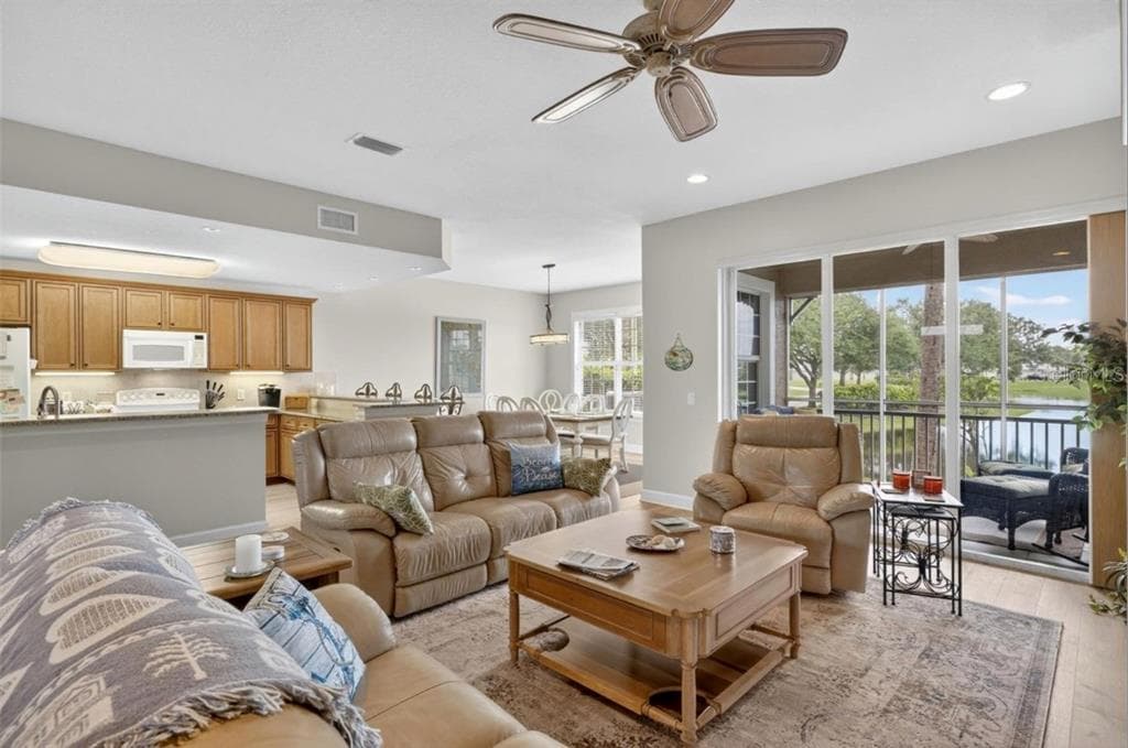 10601 LEMON CREEK LOOP 102 photo 5