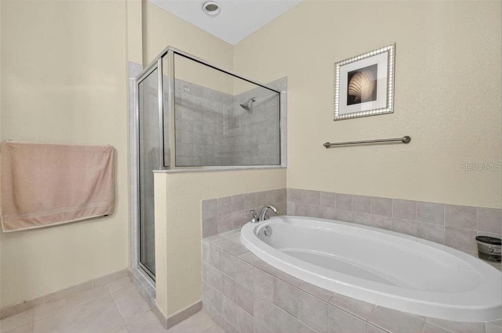10601 LEMON CREEK LOOP 102 photo 15