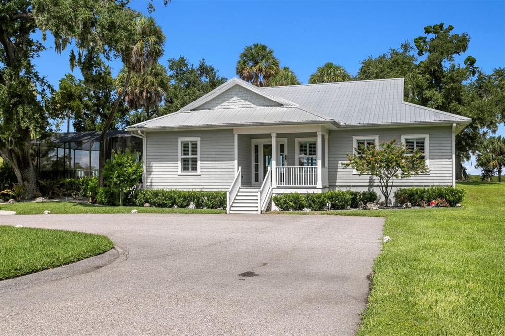 2805 GULF CITY ROAD photo 2