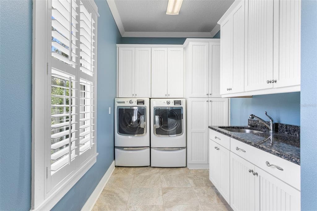 2805 GULF CITY ROAD photo 20