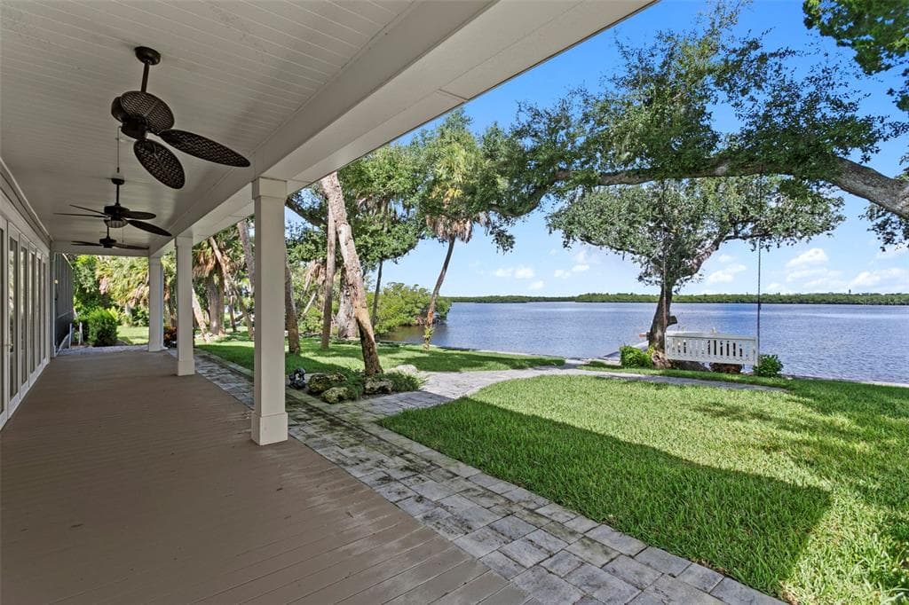 2805 GULF CITY ROAD photo 4
