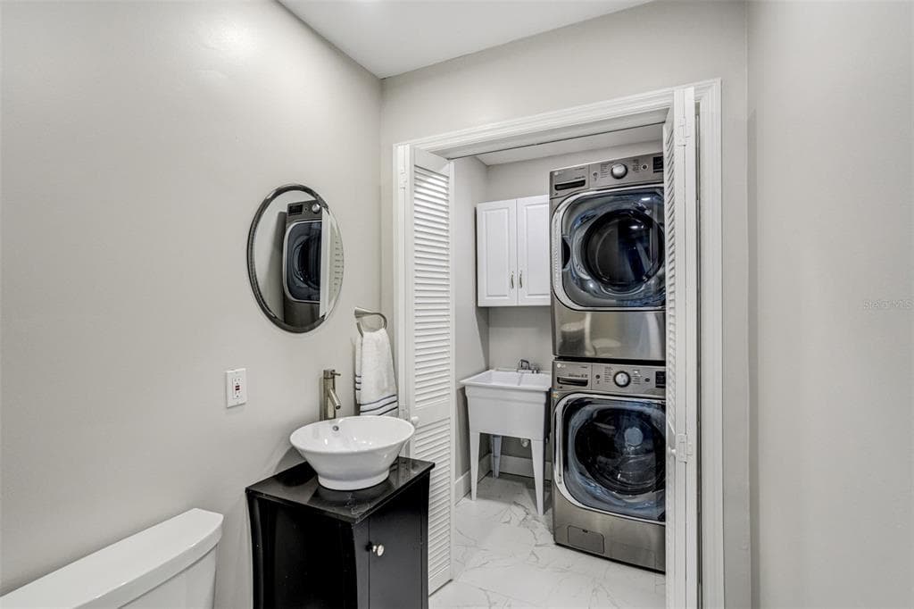3923 DORAL DRIVE photo 23
