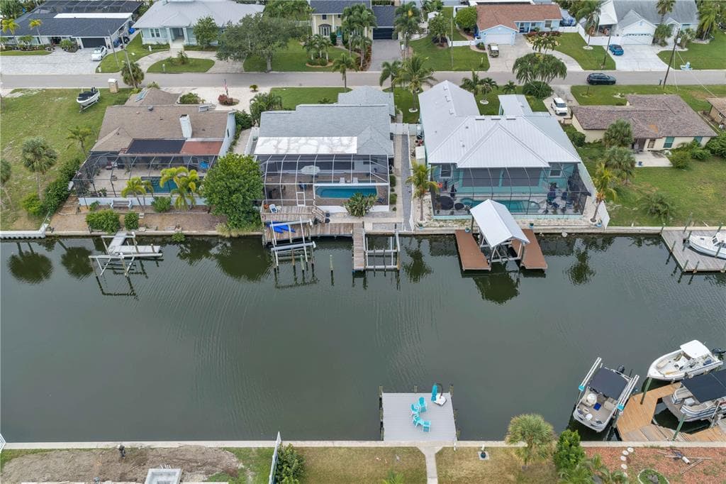 743 KINGSTON COURT 1