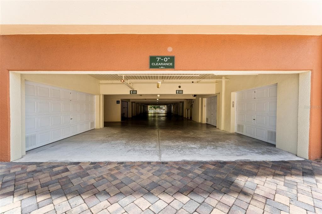 5301 GULF BLVD. BOULEVARD E406 photo 5