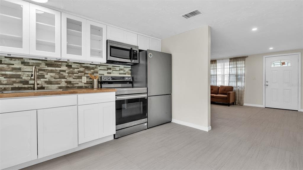 14832 ATLANTIC AVENUE photo 11
