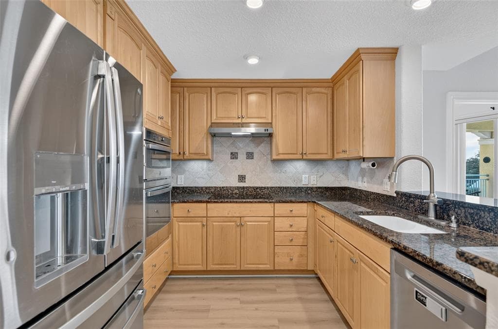 700 N OSCEOLA AVENUE 406 photo 18