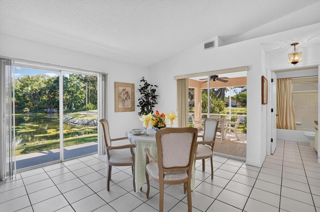 138 49TH COURT E photo 9