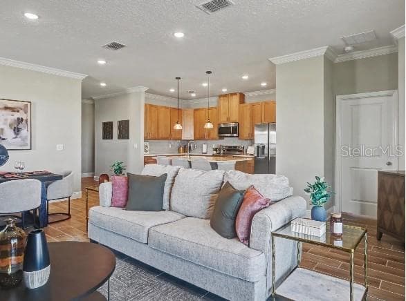 2324 BREMEN COURT photo 5
