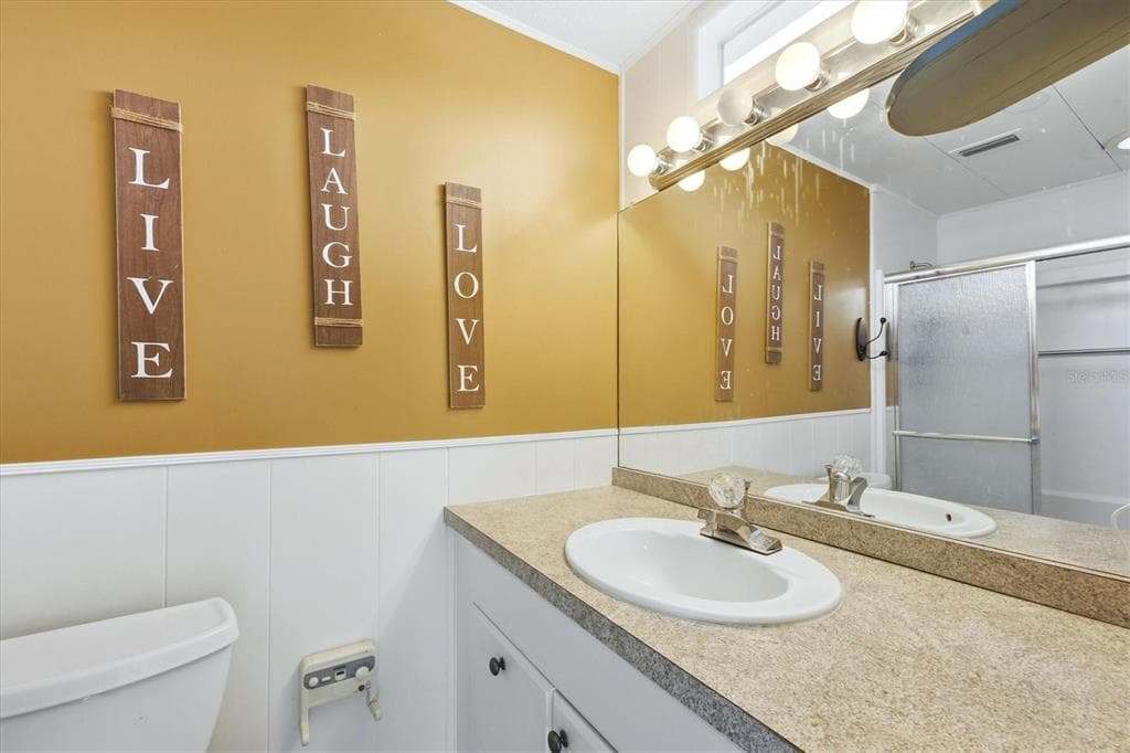 1128 SEAHORSE LANE photo 24