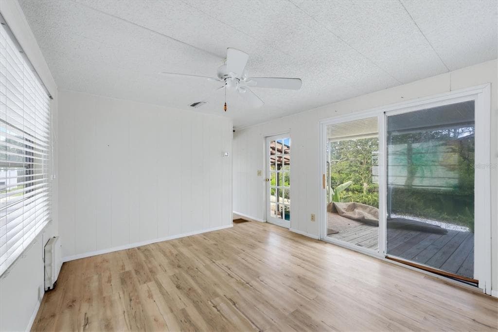 1128 SEAHORSE LANE photo 10