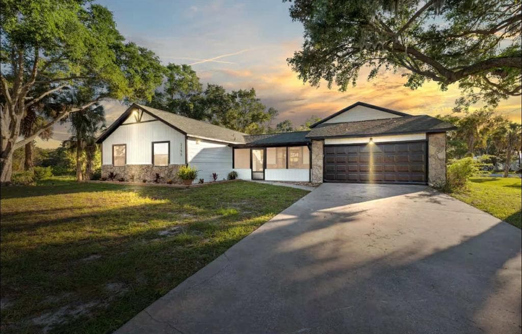 2195 N SLEWFOOT PATH photo 1