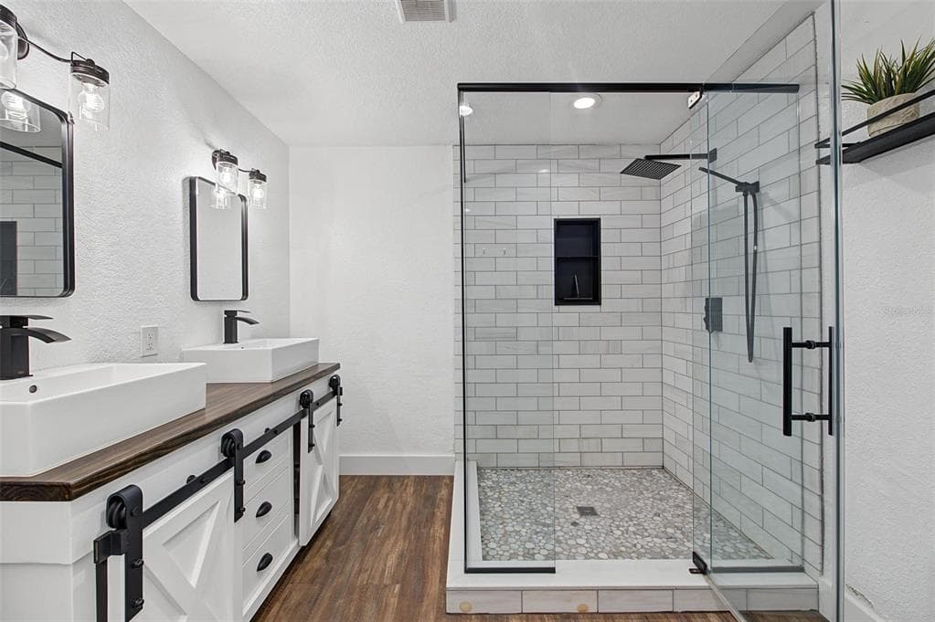 2195 N SLEWFOOT PATH photo 18