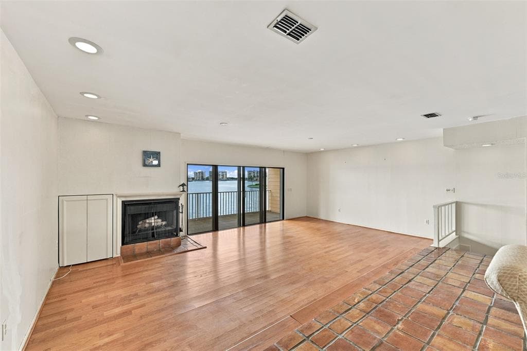 535 HAVEN POINT DRIVE photo 12
