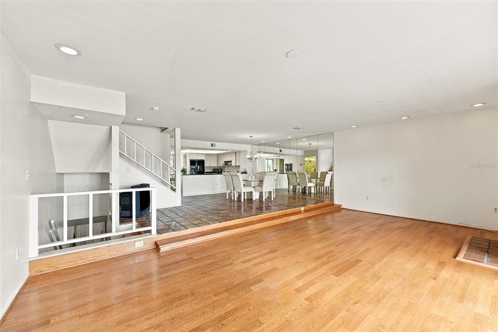 535 HAVEN POINT DRIVE photo 15