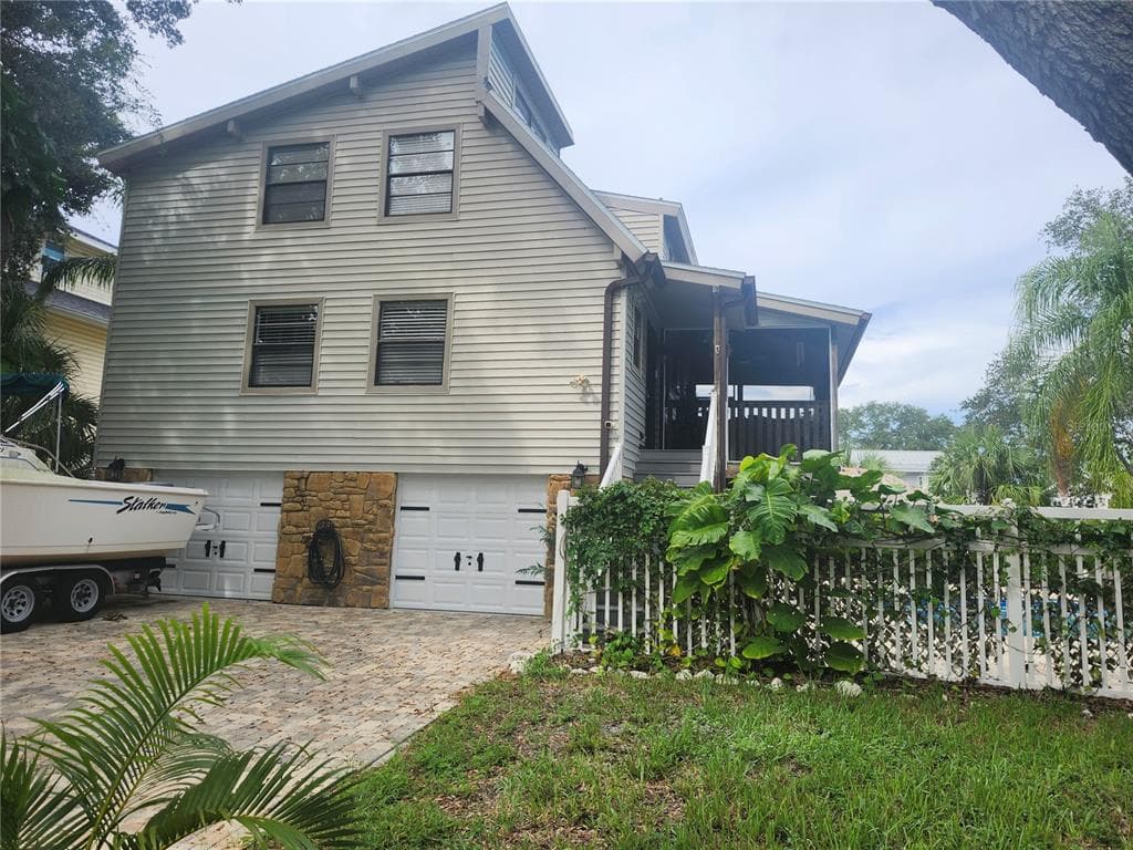 4840 HUMMINGBIRD TRAIL photo 1