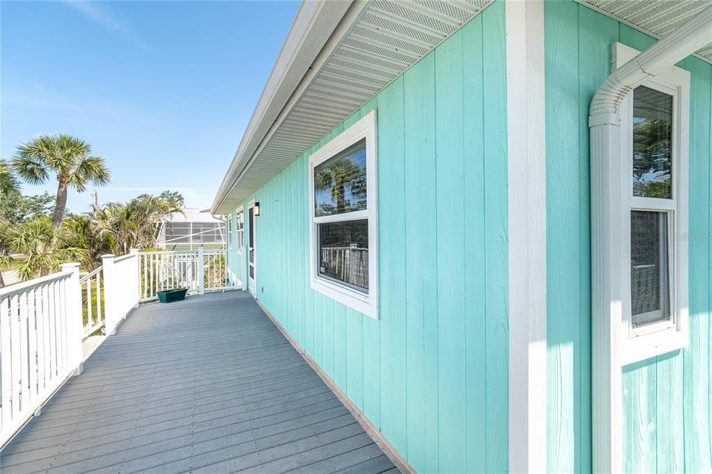 9230 PINE COVE DRIVE photo 17