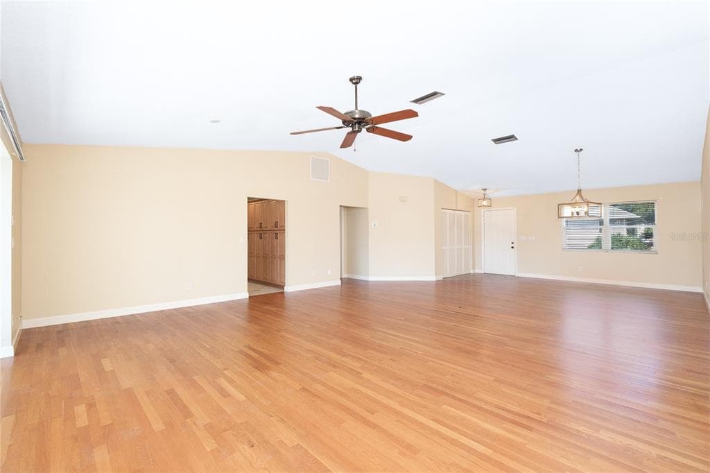 9230 PINE COVE DRIVE photo 11