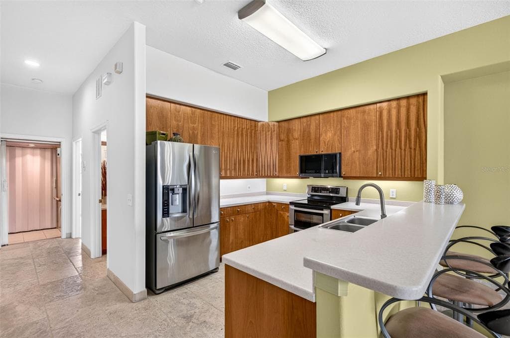 10071 GULF BOULEVARD photo 6