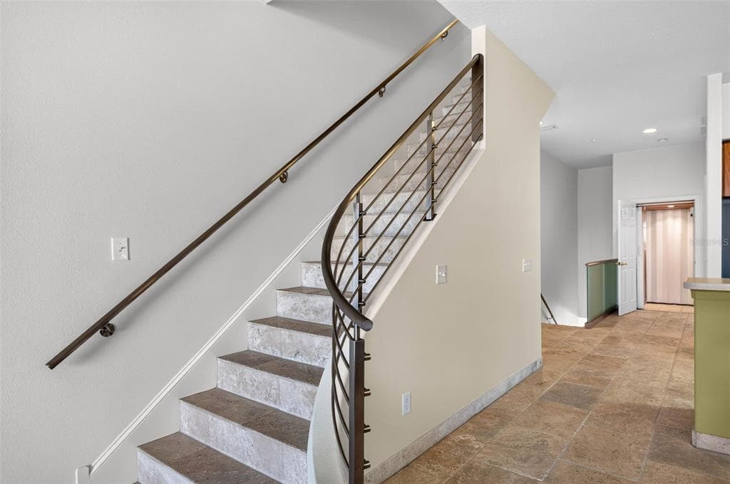 10071 GULF BOULEVARD photo 17