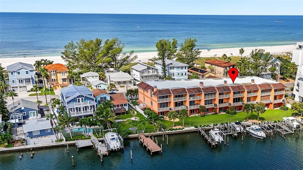 10071 GULF BOULEVARD photo 1