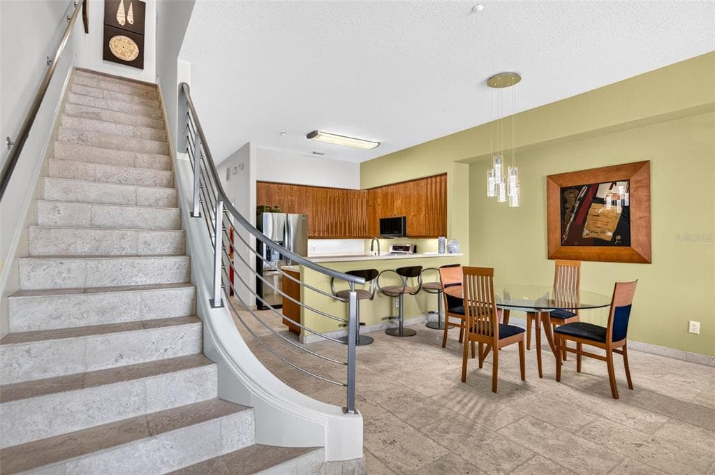 10071 GULF BOULEVARD photo 18