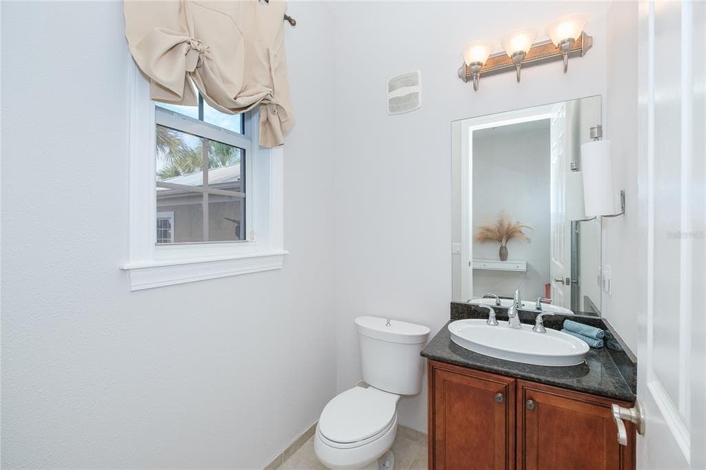 10720 LEMON CREEK LOOP 103 photo 22