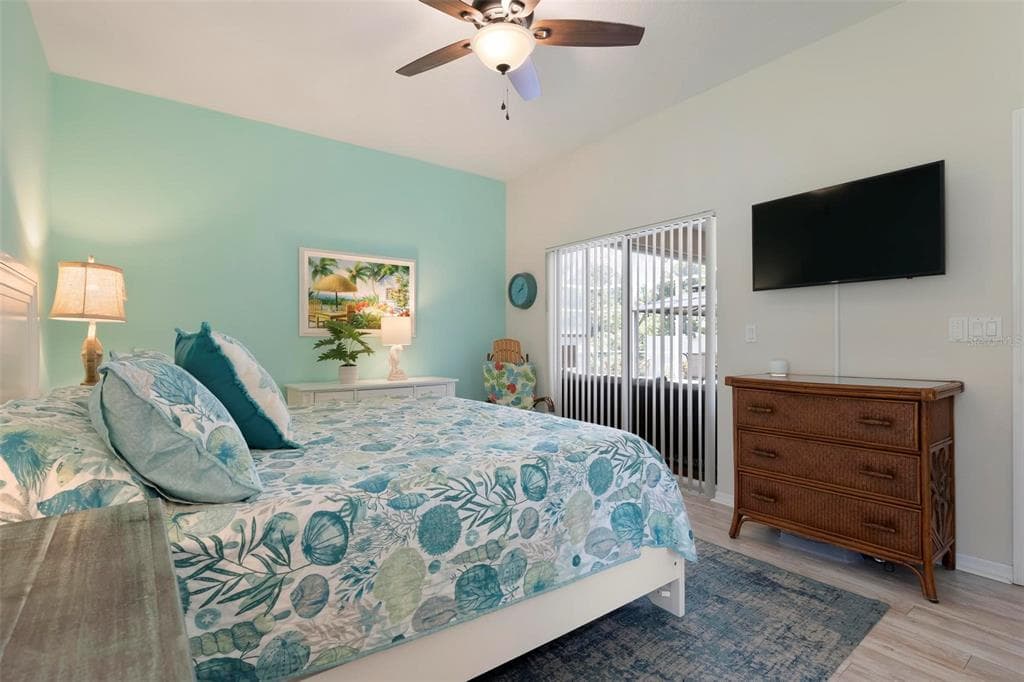2411 49TH AVENUE E photo 22