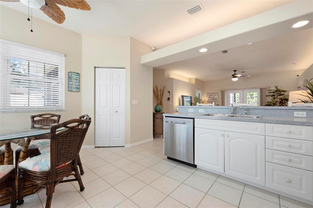 2411 49TH AVENUE E photo 18