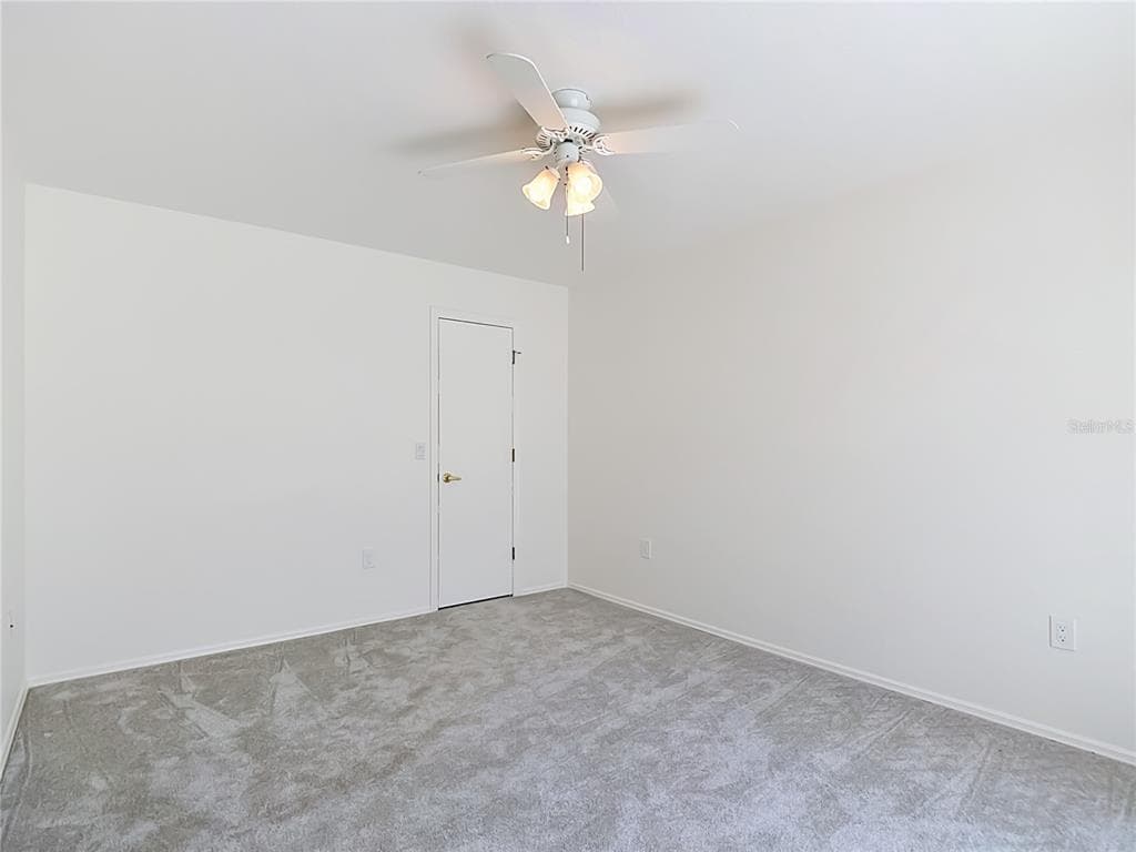 63 CLUBHOUSE ROAD photo 20