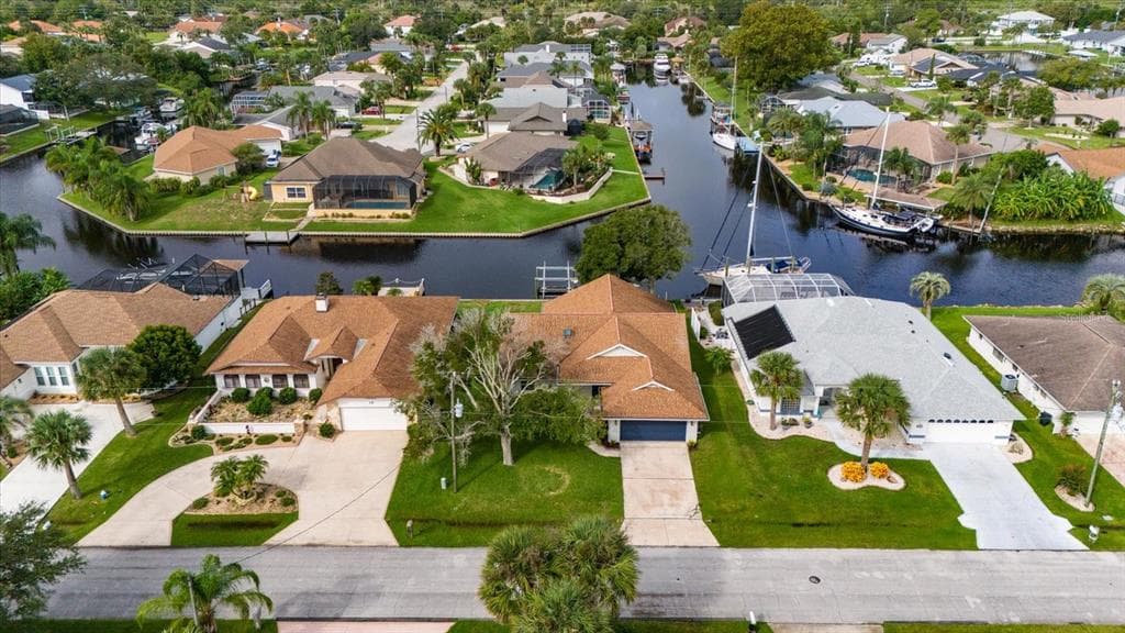 21 COLLINGTON COURT 2