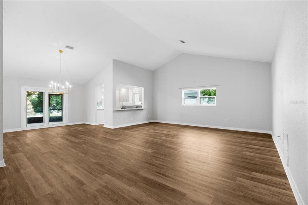 21 COLLINGTON COURT photo 7