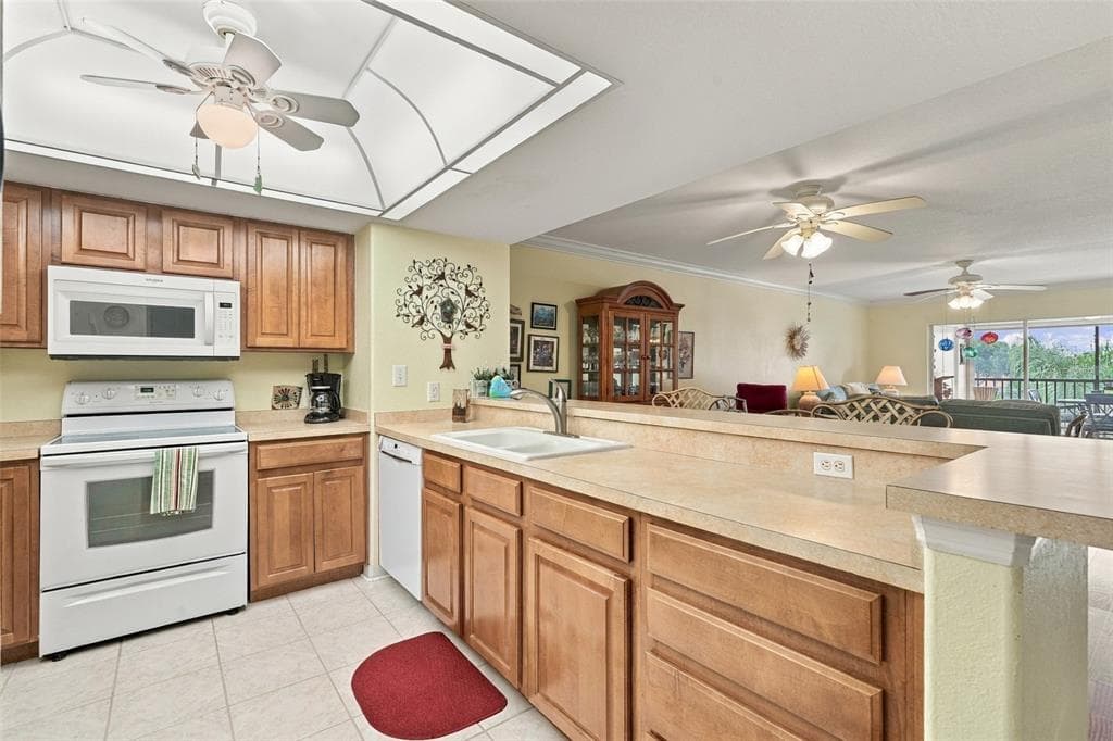 601 SHREVE STREET 45C photo 5