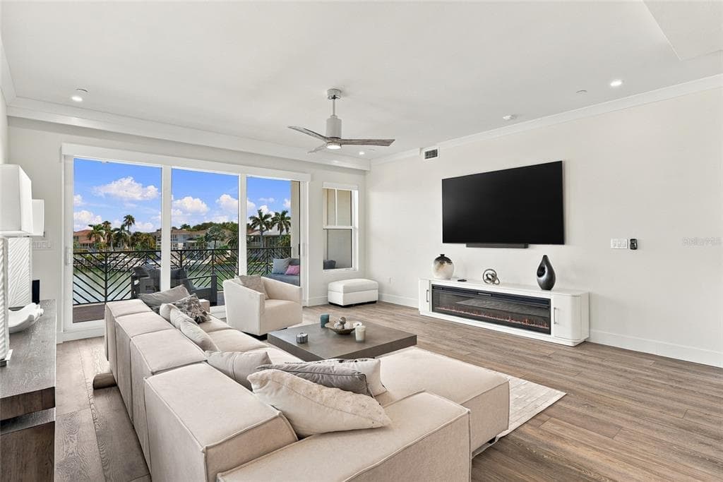 455 PINELLAS BAYWAY S 3A photo 24