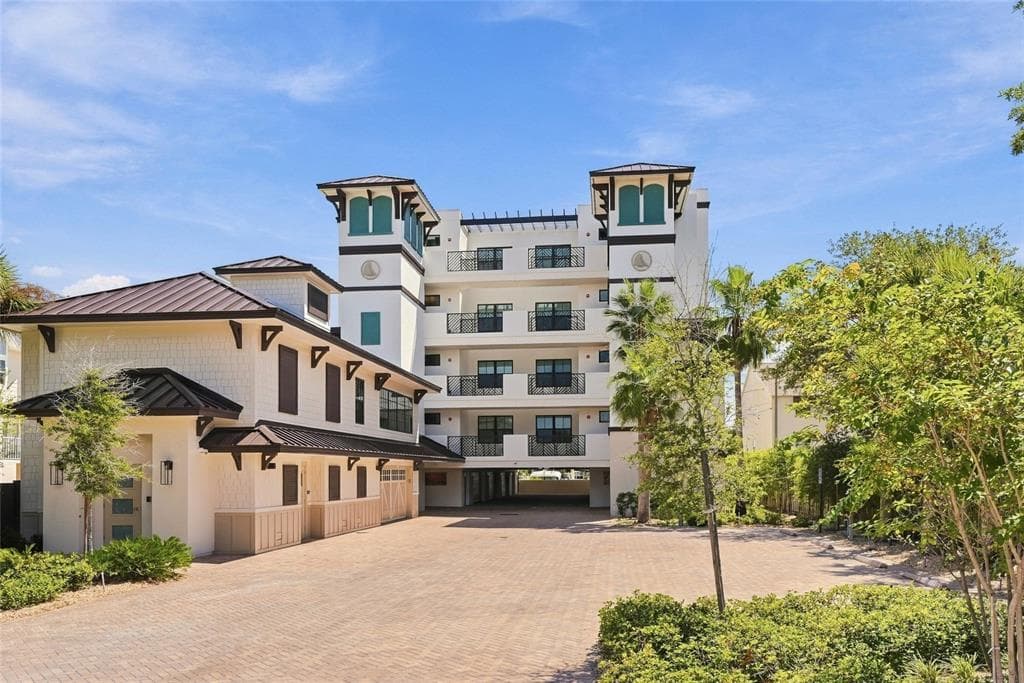 455 PINELLAS BAYWAY S #3A 4