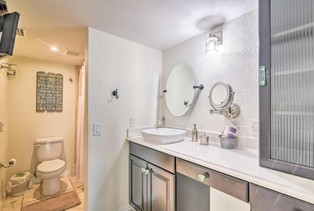 6009 SEA RANCH DRIVE 302 photo 15