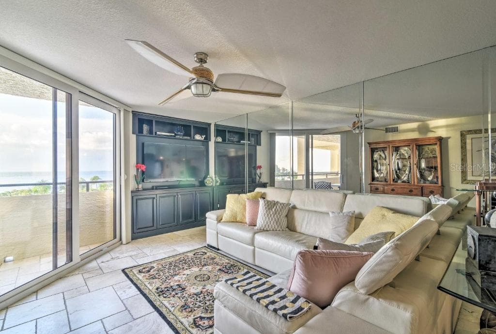 6009 SEA RANCH DRIVE 302 photo 8