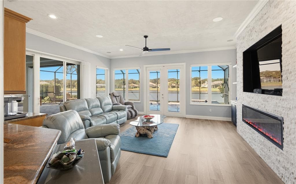 18 OAK VIEW CIRCLE E photo 18